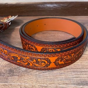 Leather Belt ft. 2 Buckles